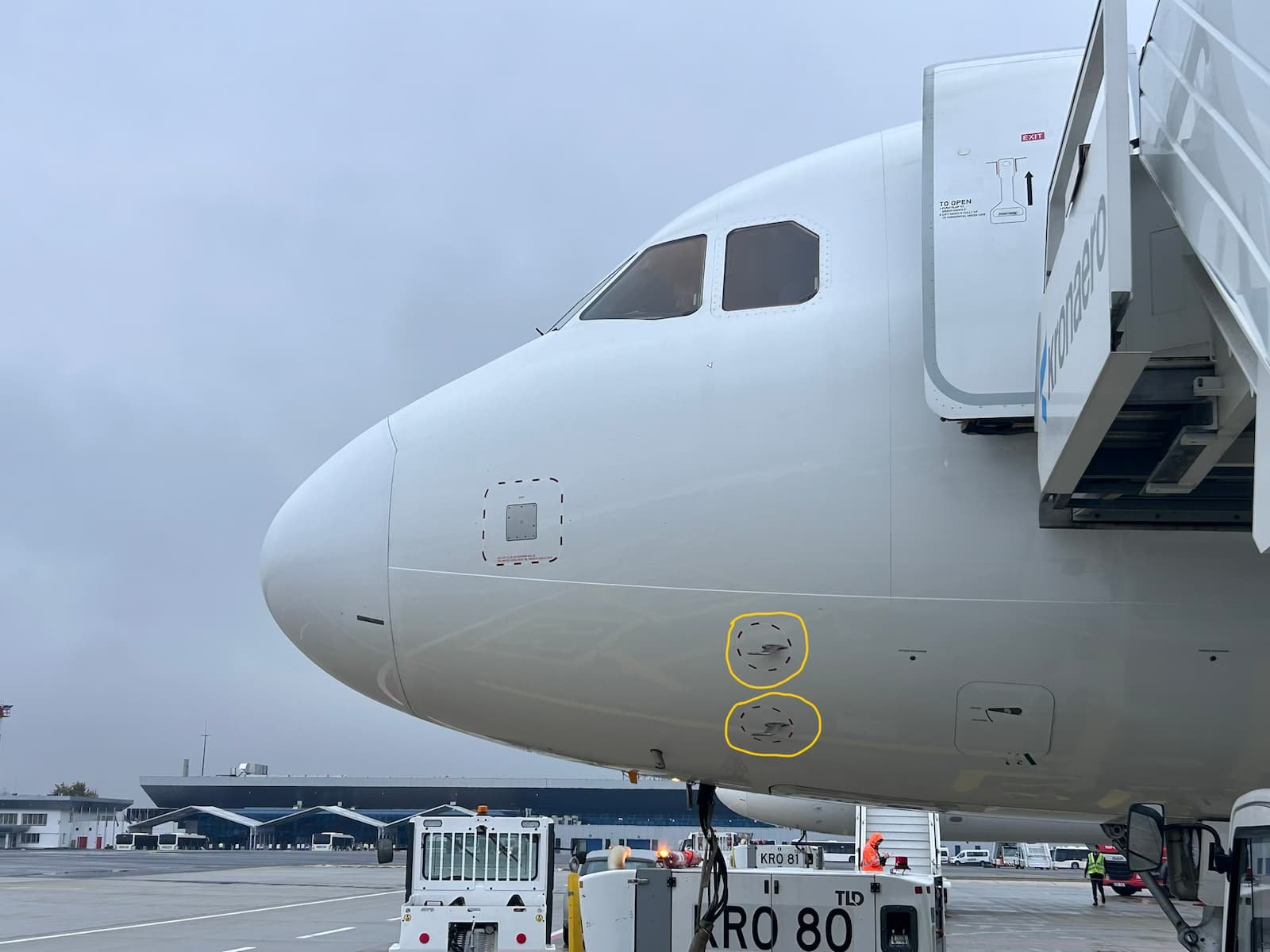 Forward fuselage view of the Wizz Air Airbus A321neo following the flight.